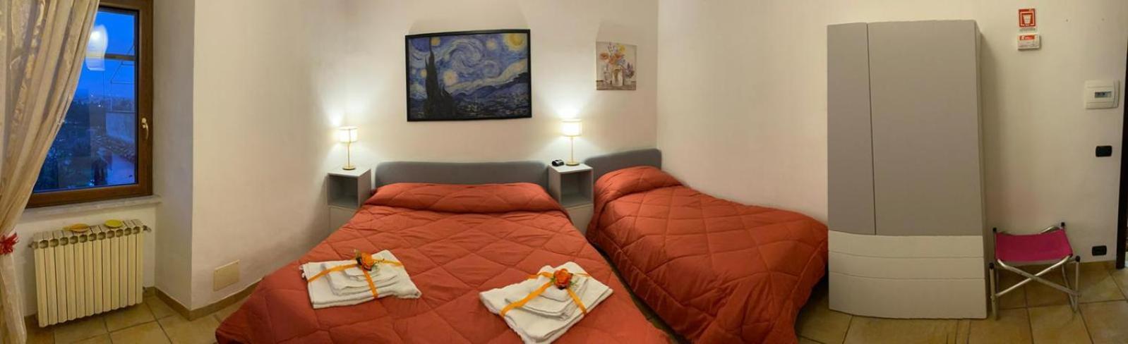 Bed and Breakfast La Finestra Di Umberto Vicino Al Centro Con Parcheggio Privato Viterbo Exteriér fotografie