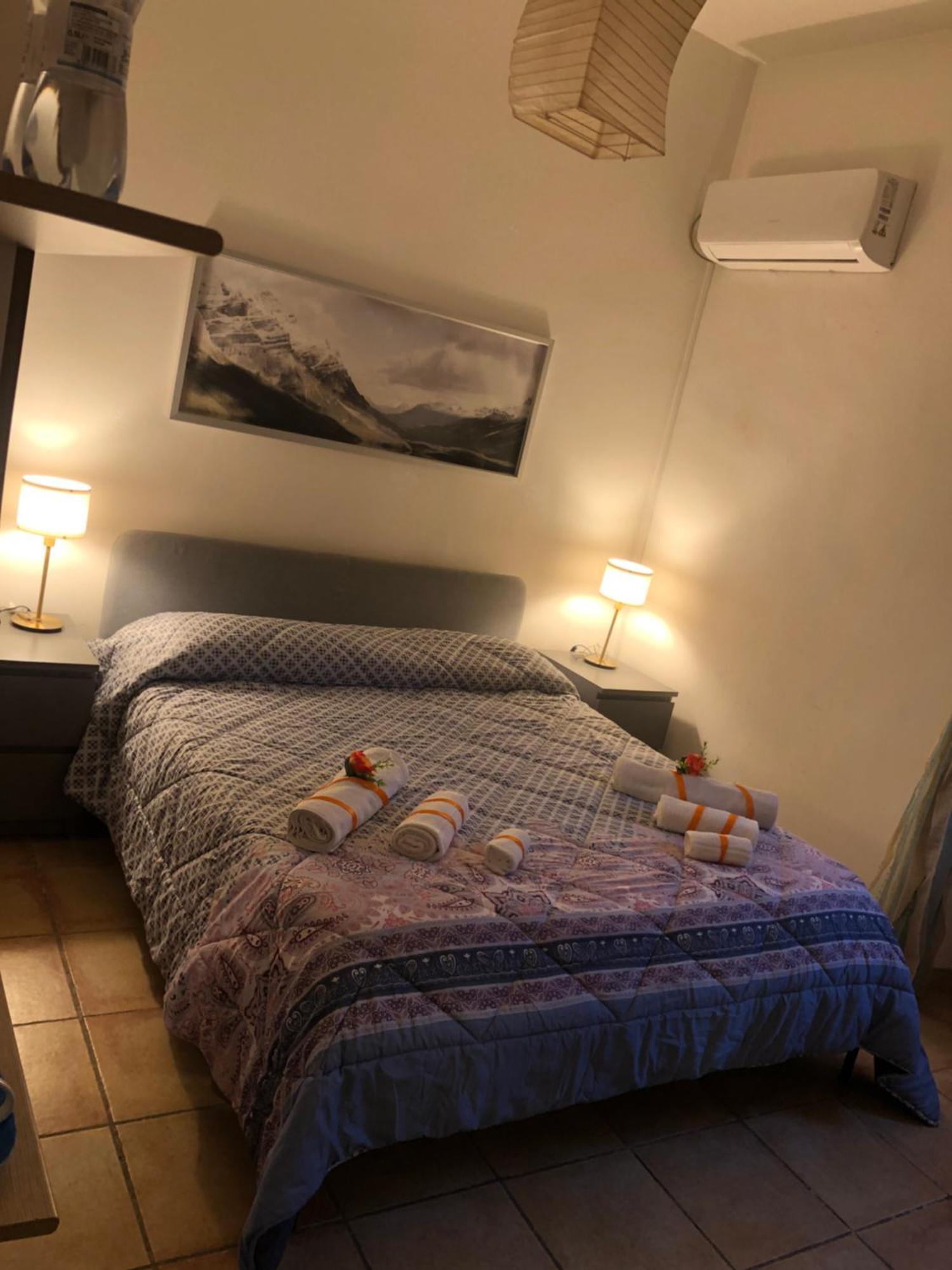 Bed and Breakfast La Finestra Di Umberto Vicino Al Centro Con Parcheggio Privato Viterbo Exteriér fotografie